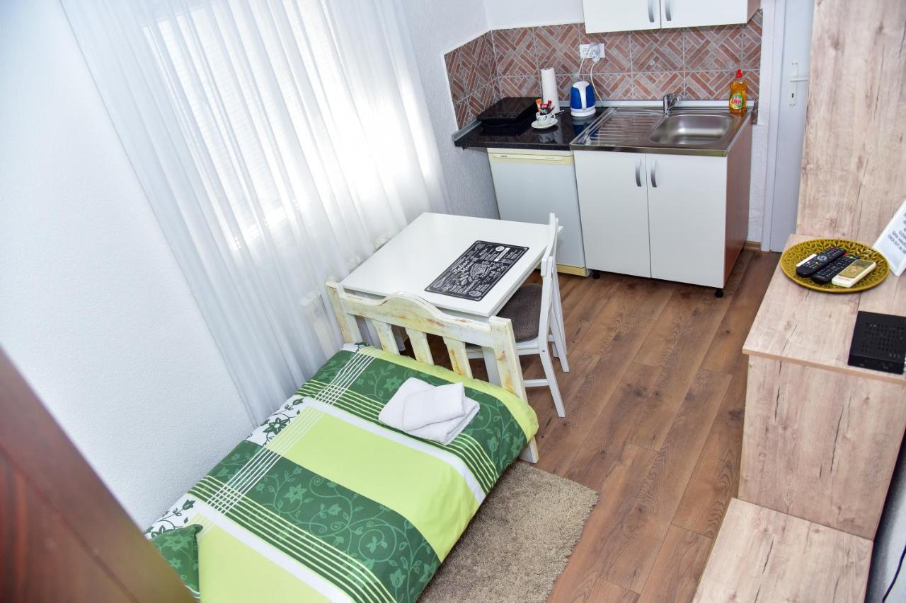 Apartmani Koko Banja Luka Buitenkant foto